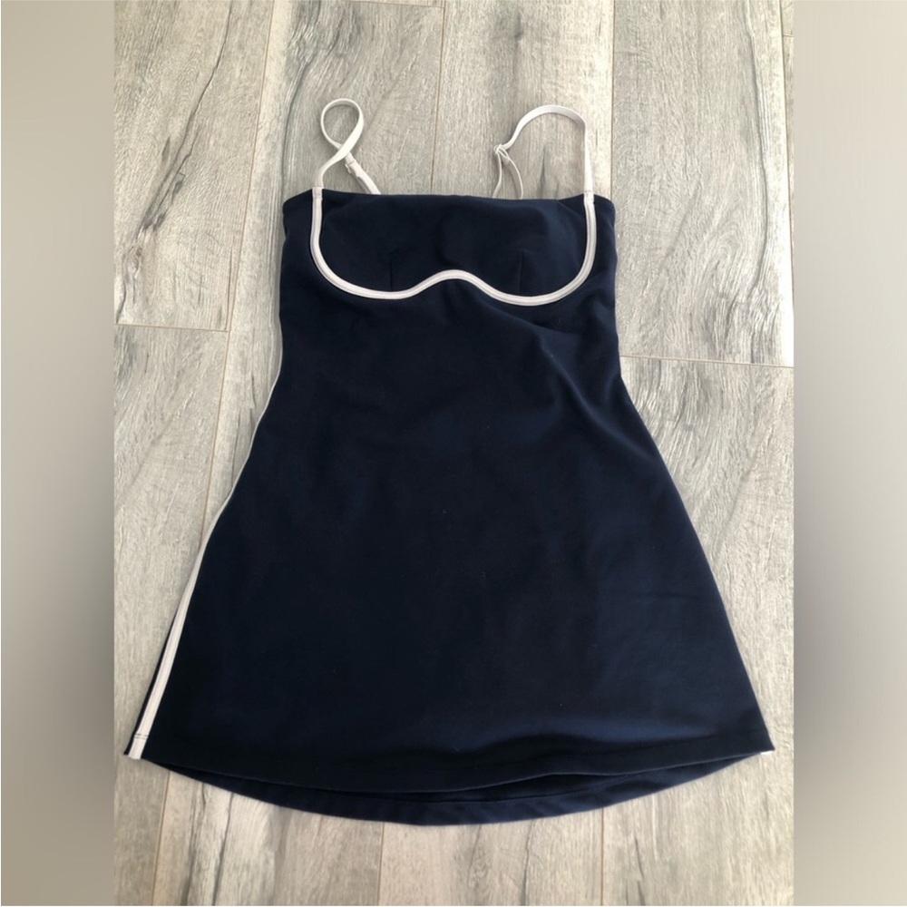 ALO Yoga Navy Streamline Dress with White Trim